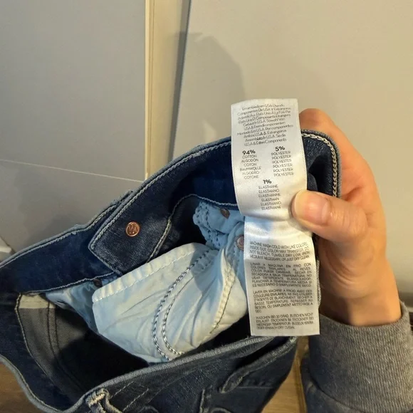 Mother The Weekender Fray Jeans - Picture 6 of 6